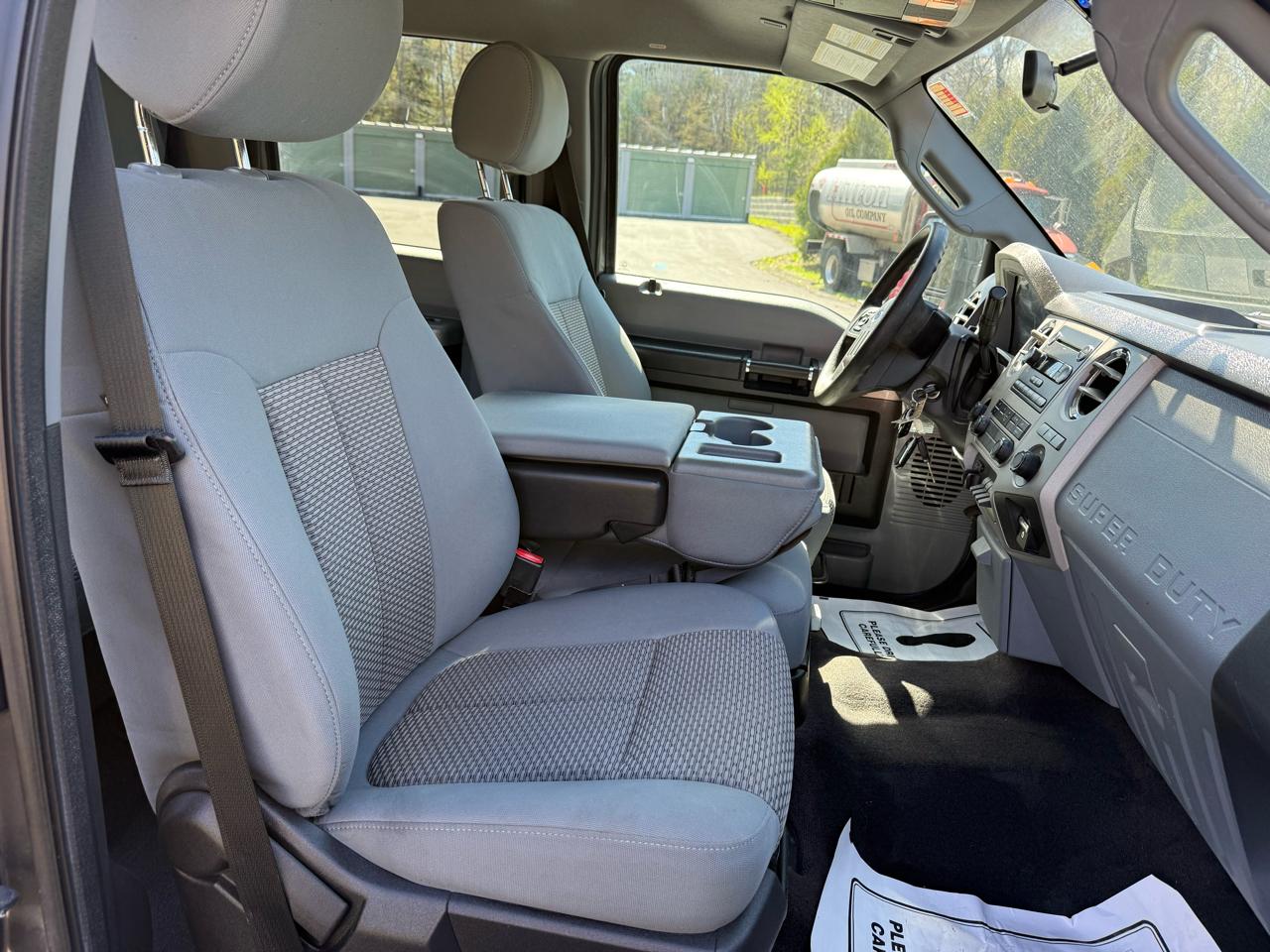 Ford F-250 SD Lariat Crew Cab 4WD 2015