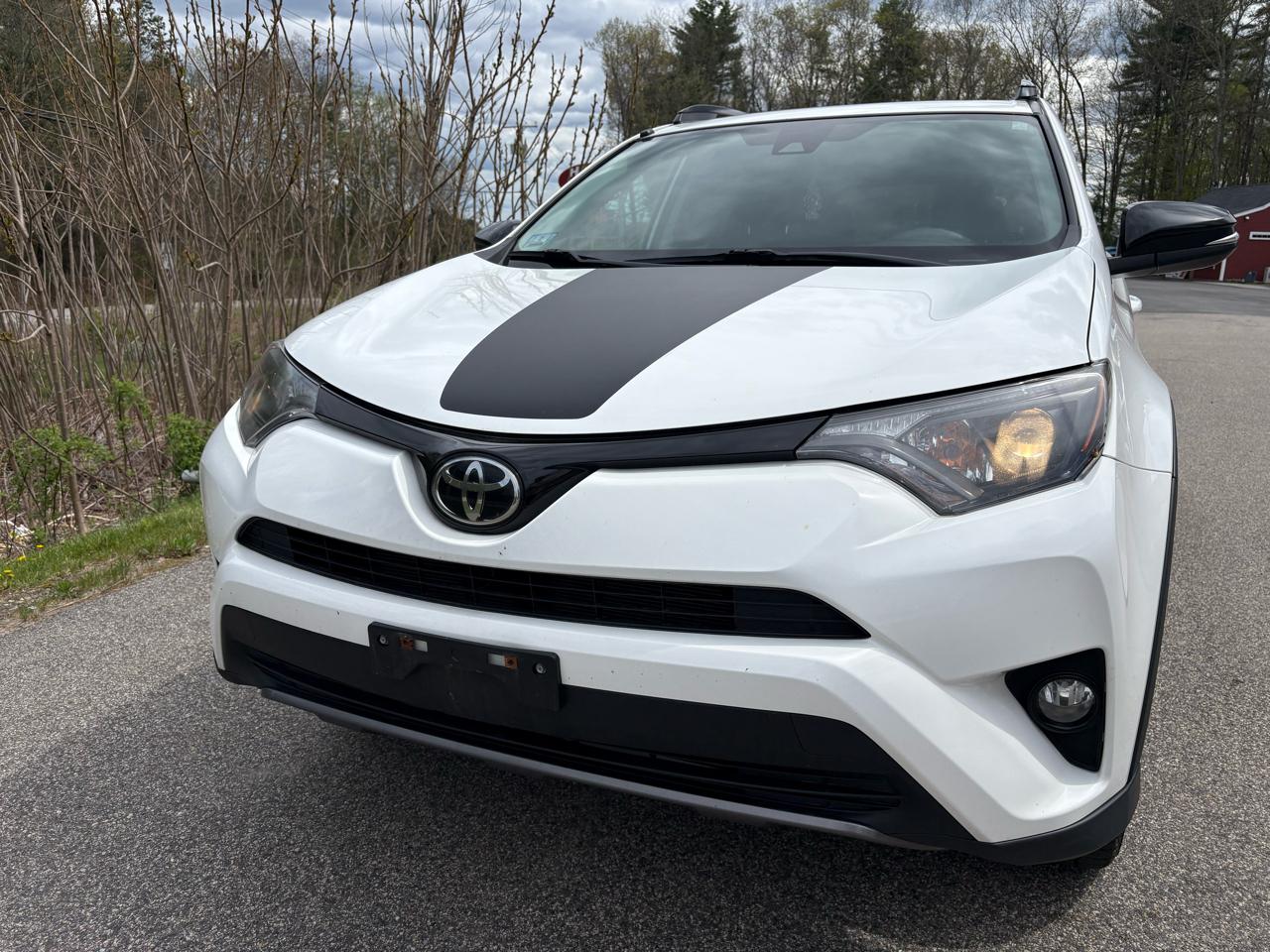 Toyota RAV4 XLE AWD 2018