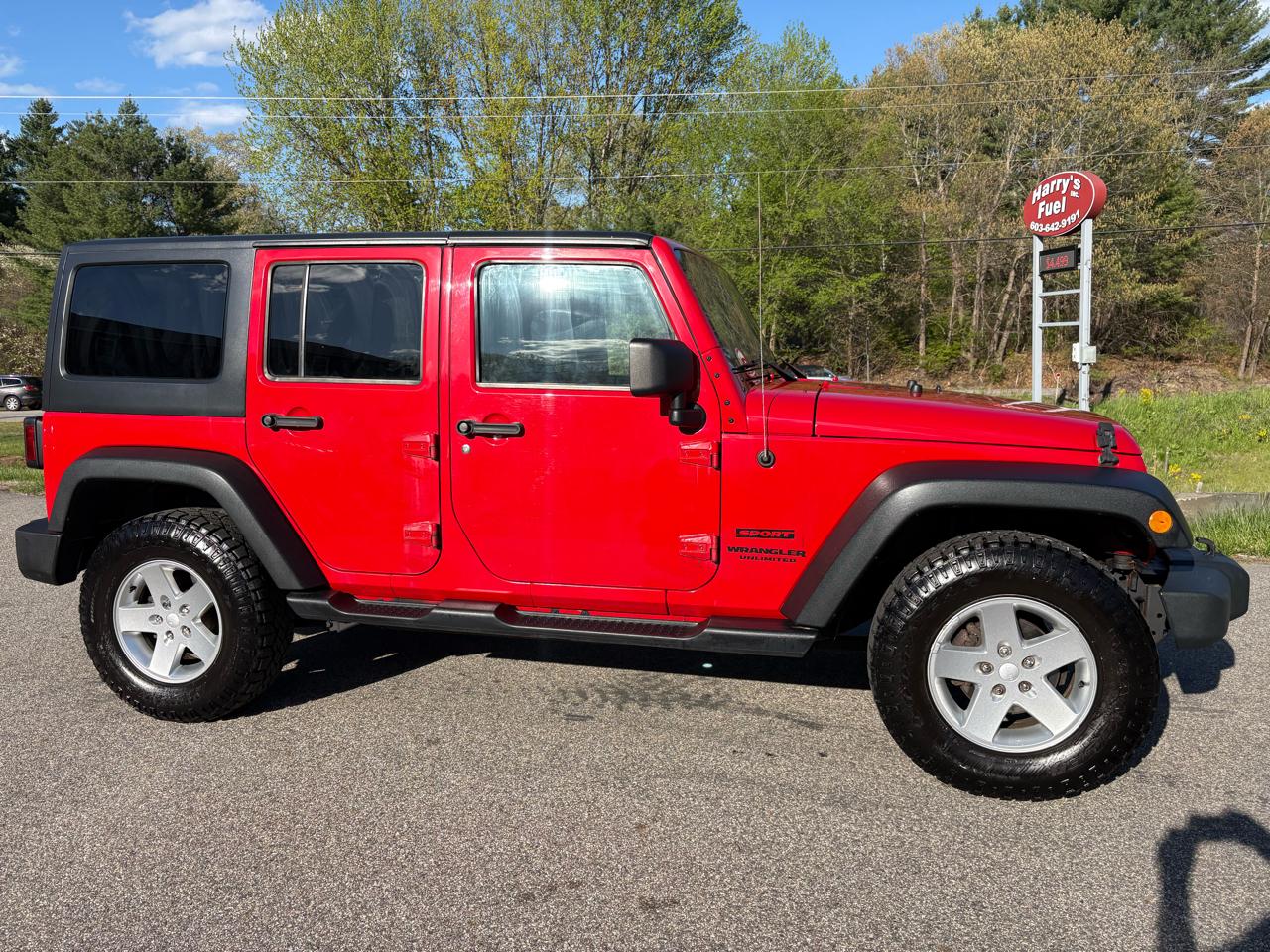 Jeep Wrangler Unlimited Sport 4WD 2013