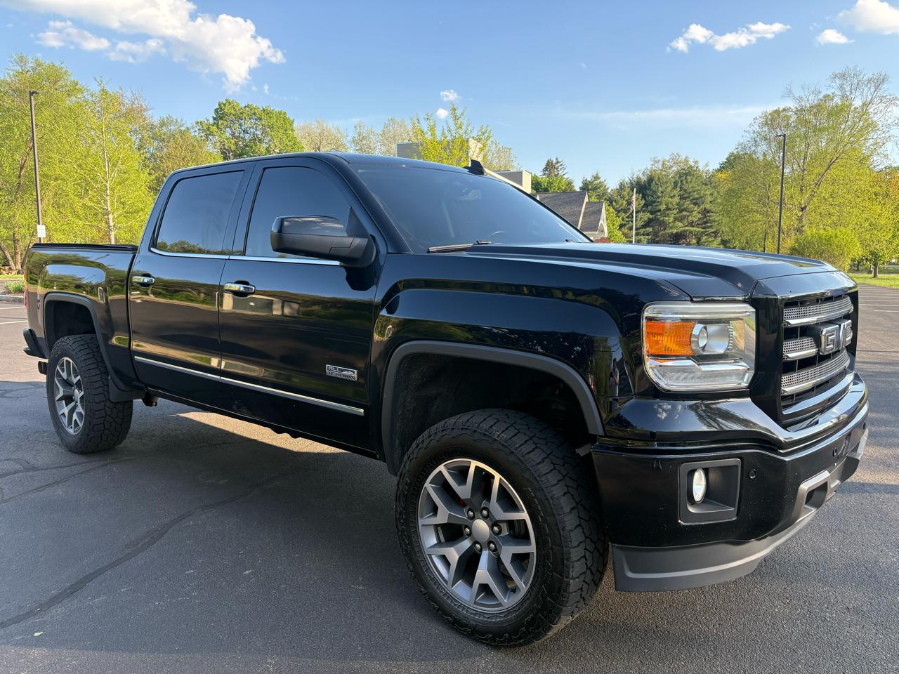 2015 GMC Sierra 4WD Crew Cab SLT SWB's photo