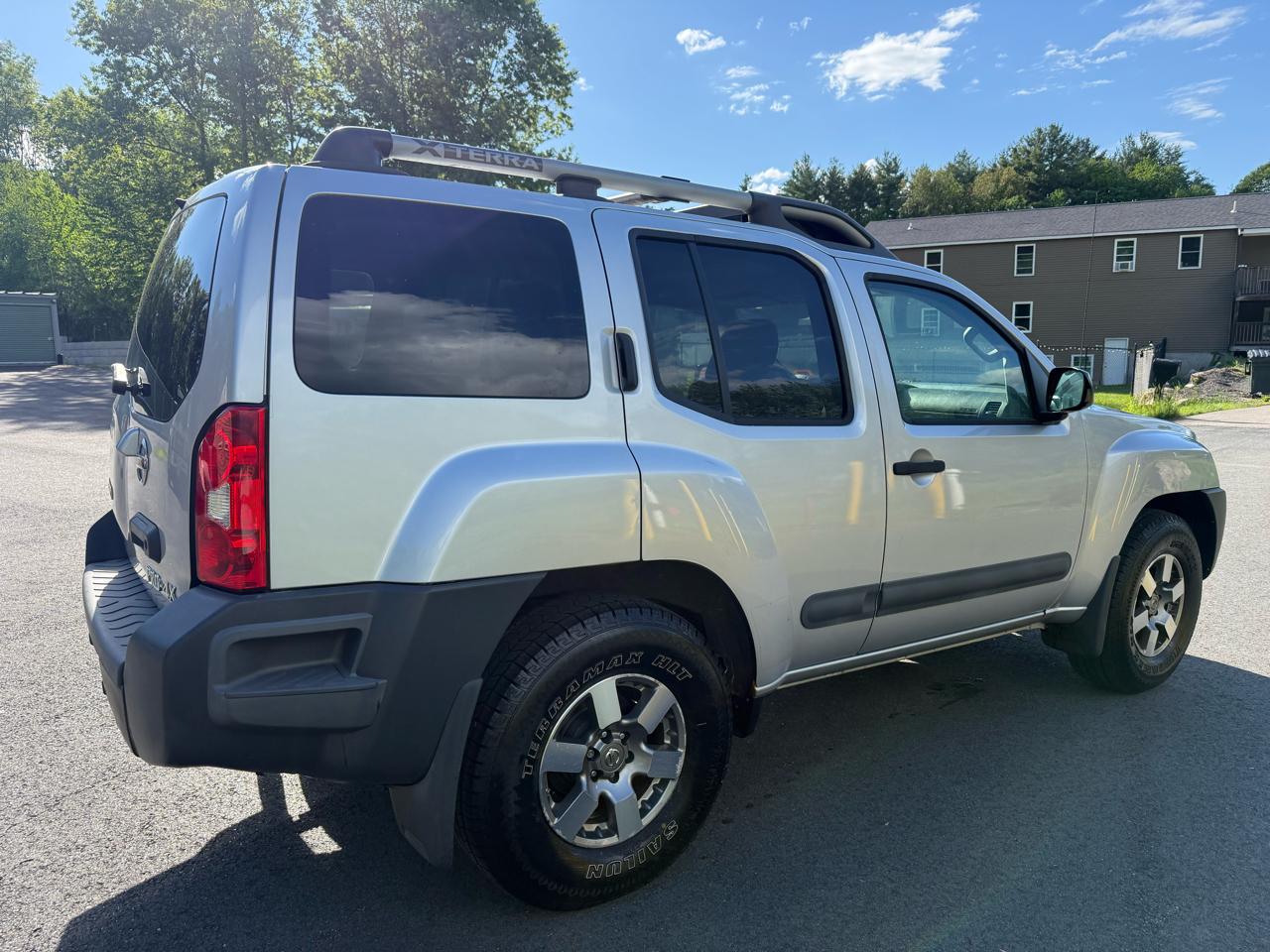 Nissan Xterra X 4WD 2013