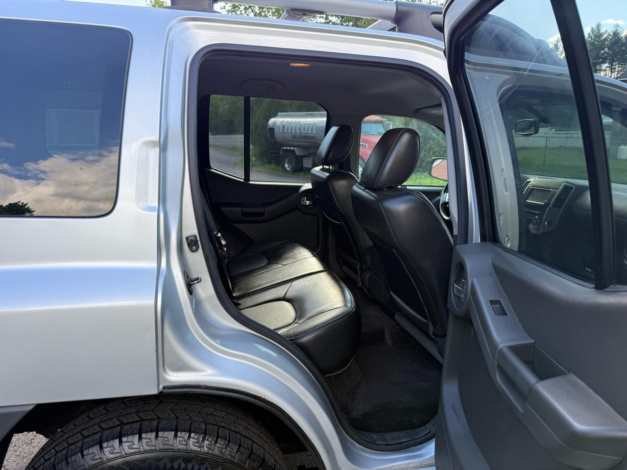 Nissan Xterra X 4WD 2013