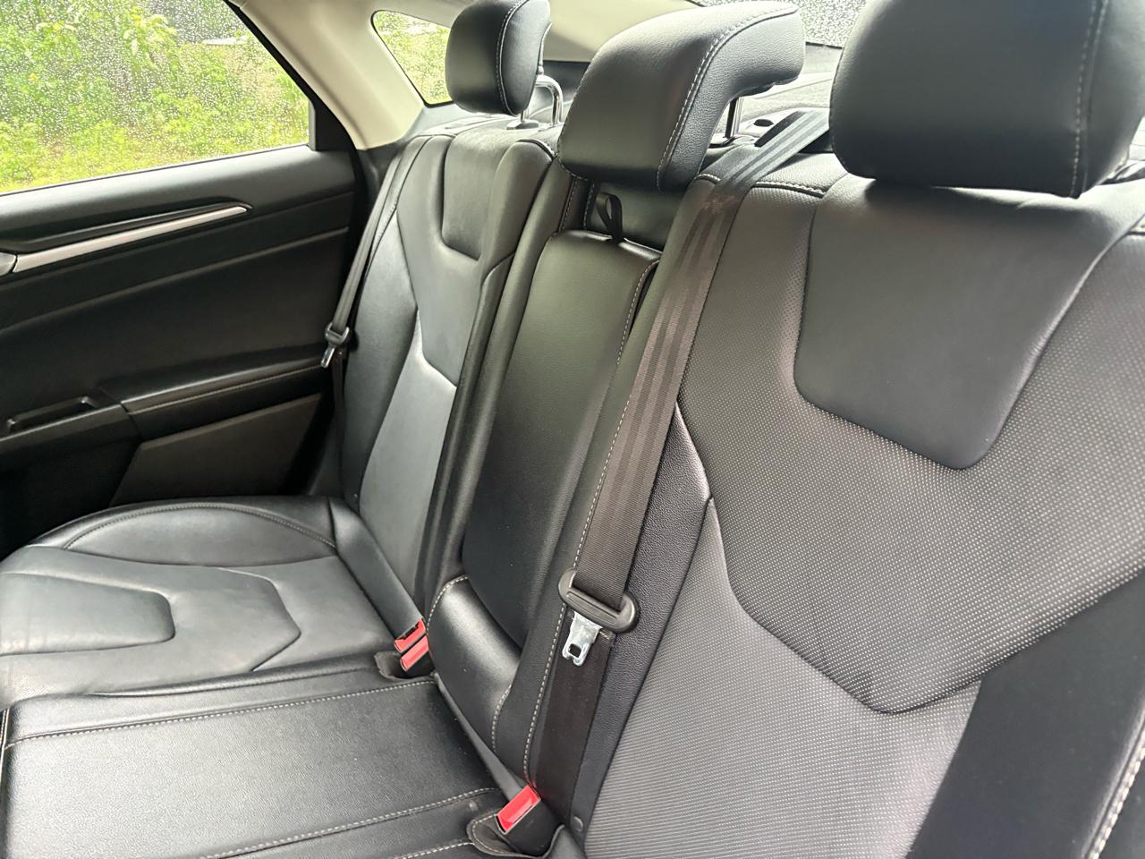 Ford Fusion Titanium AWD 2017
