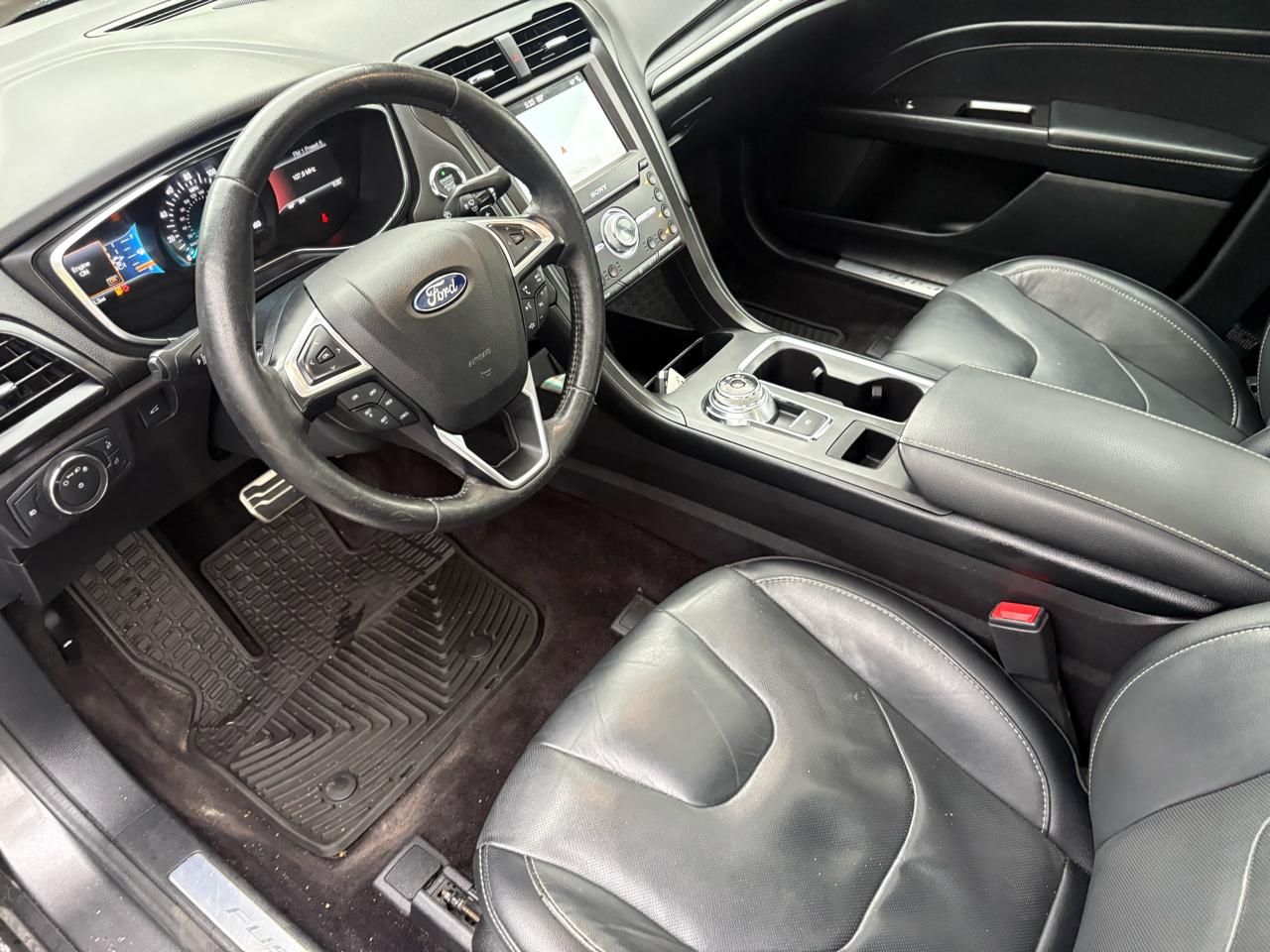 Ford Fusion Titanium AWD 2017