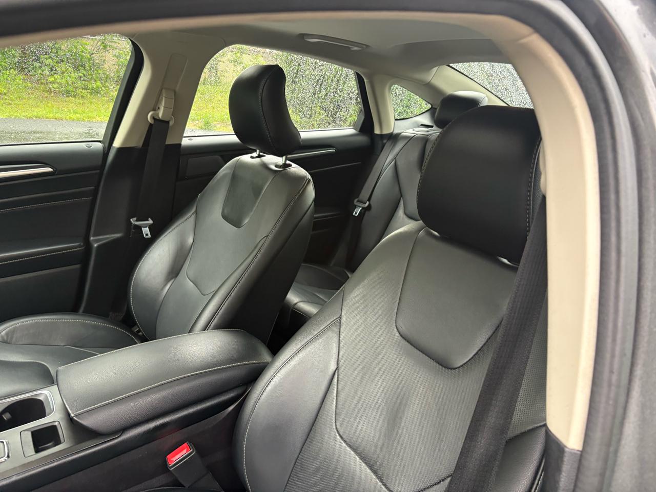 Ford Fusion Titanium AWD 2017