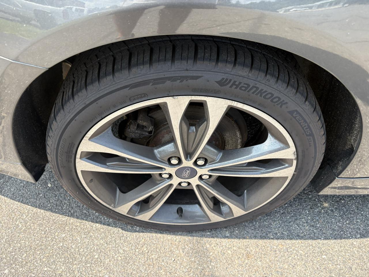 Ford Fusion Titanium AWD 2017