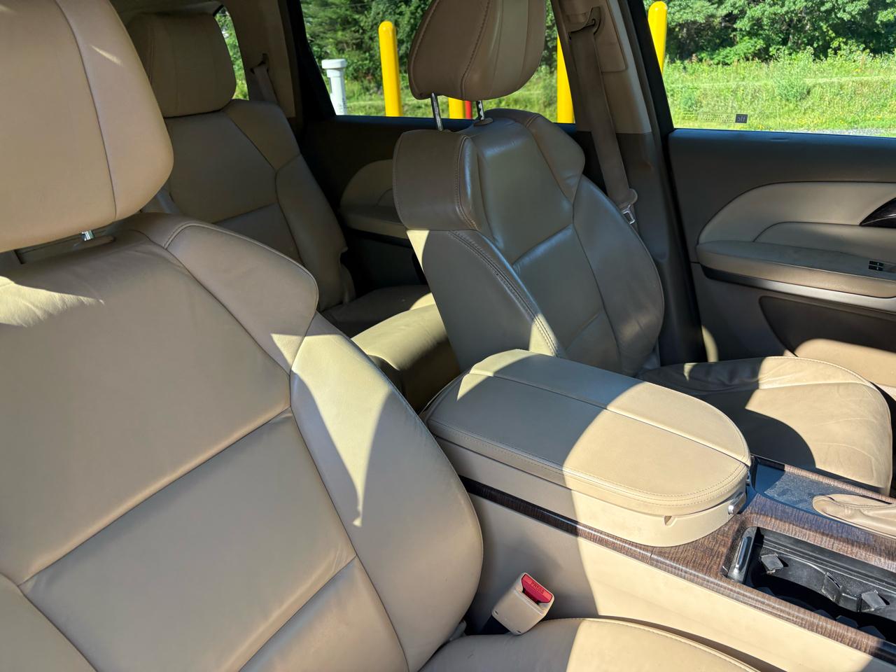 Acura MDX 6-Spd AT w/Tech Package 2013