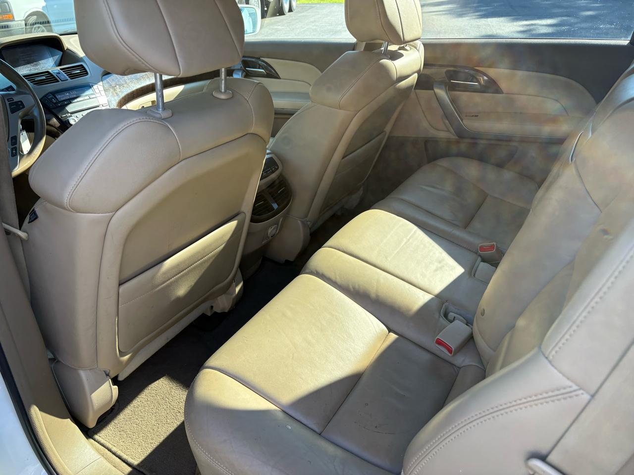 Acura MDX 6-Spd AT w/Tech Package 2013
