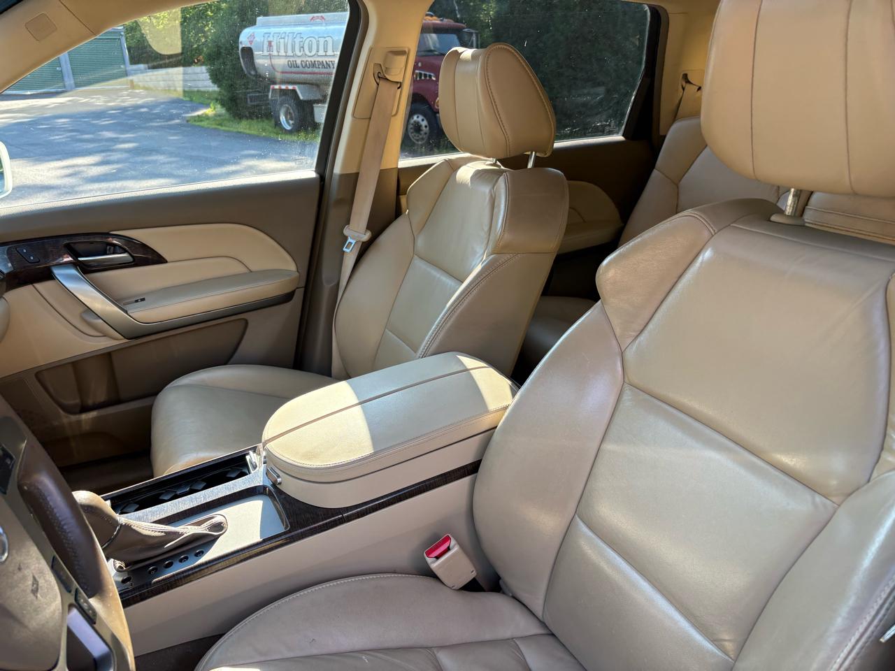 Acura MDX 6-Spd AT w/Tech Package 2013
