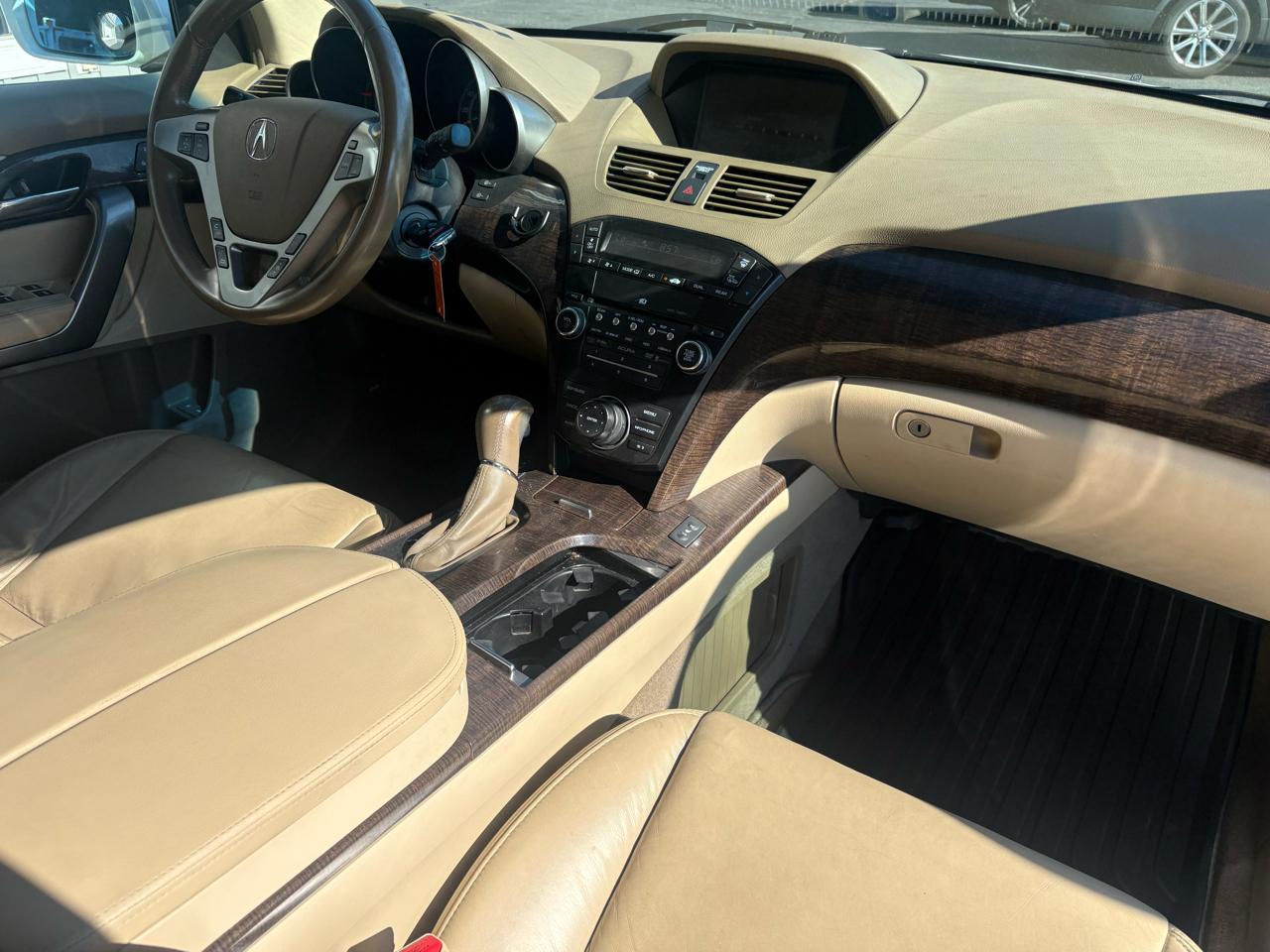 Acura MDX 6-Spd AT w/Tech Package 2013