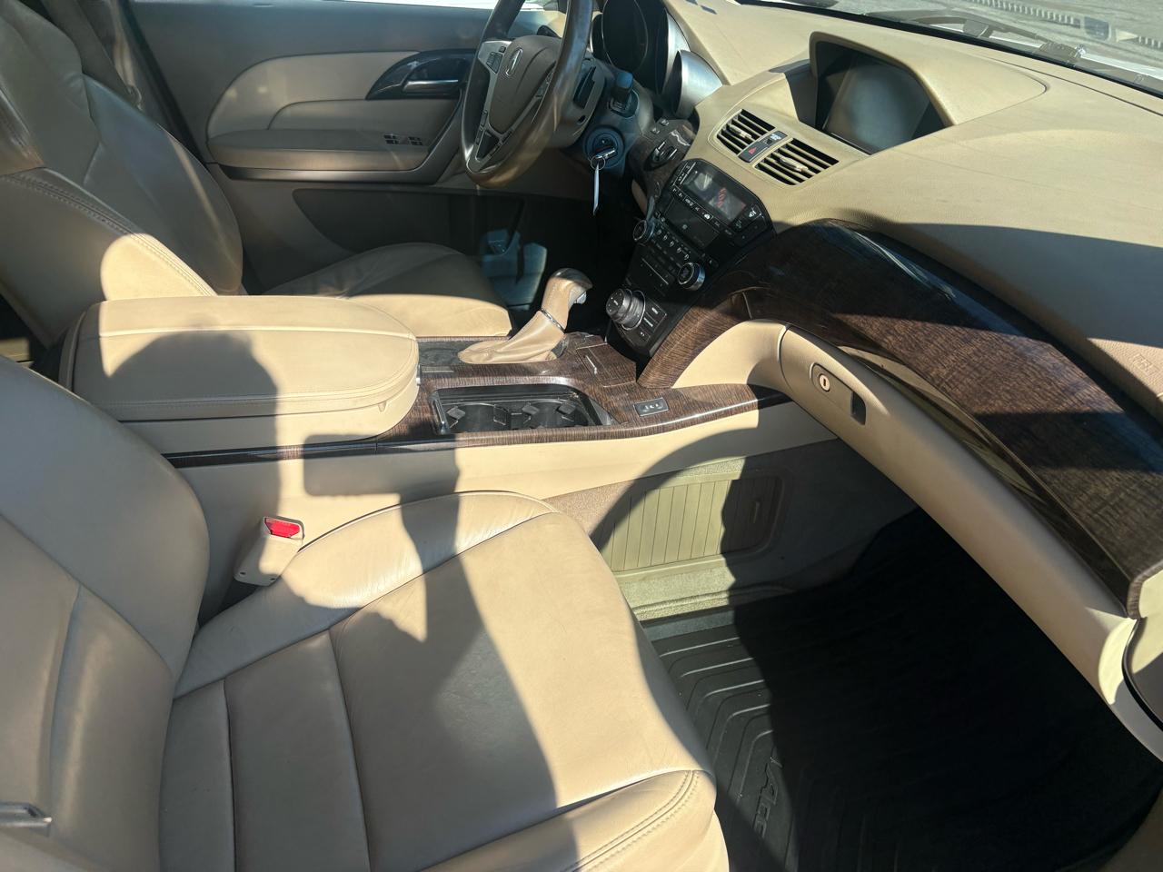 Acura MDX 6-Spd AT w/Tech Package 2013