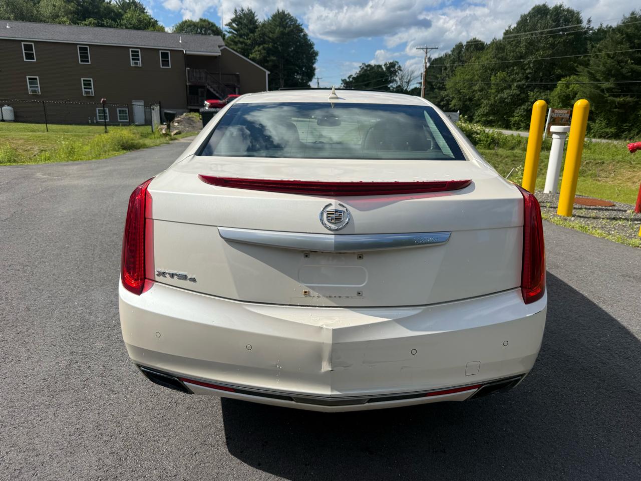 Cadillac XTS Luxury AWD 2013