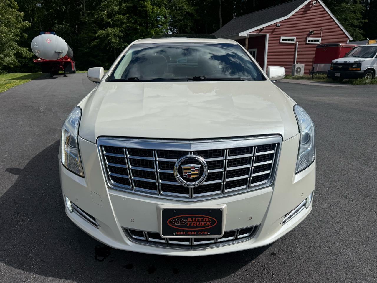 Cadillac XTS Luxury AWD 2013