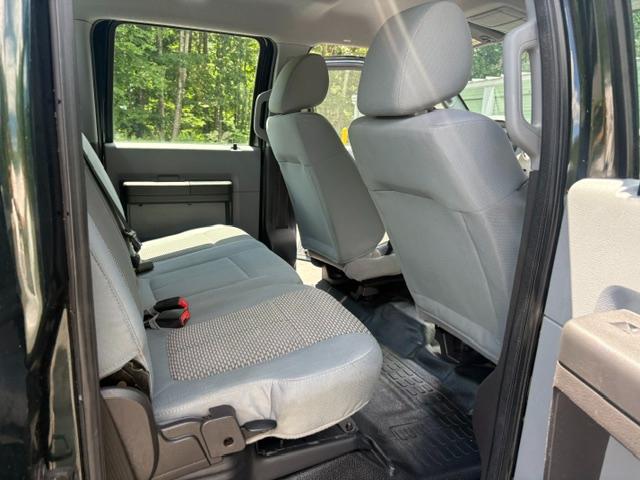 Ford F-350 SD XL Crew Cab 4WD 2015