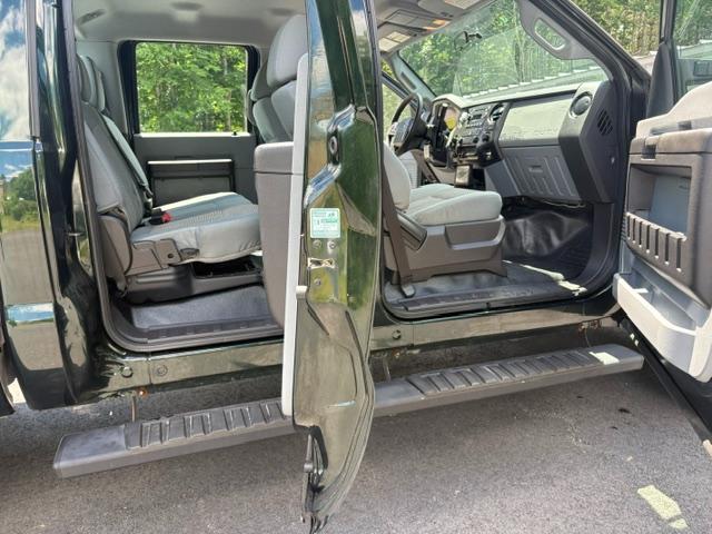 Ford F-350 SD XL Crew Cab 4WD 2015
