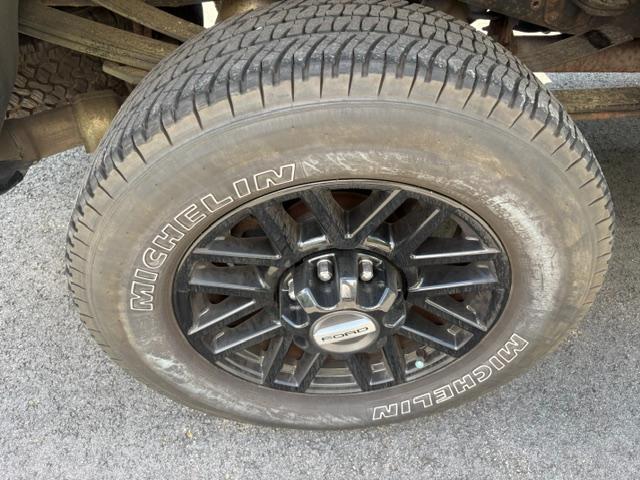 Ford F-350 SD XL Crew Cab 4WD 2015