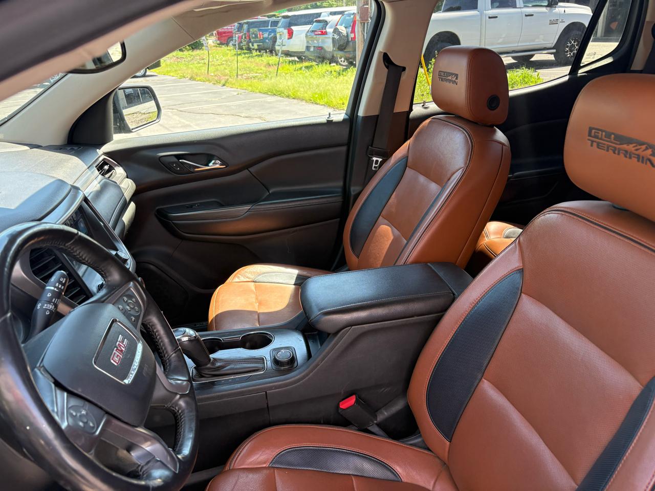 GMC Acadia All Terrain 2 AWD 2017