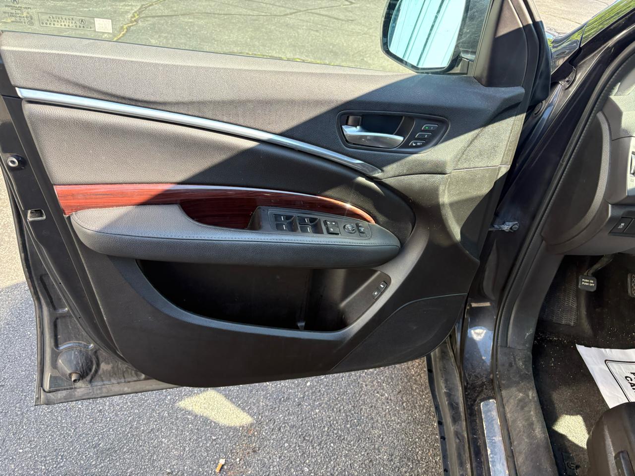 Acura MDX SH-AWD 6-Spd AT 2015