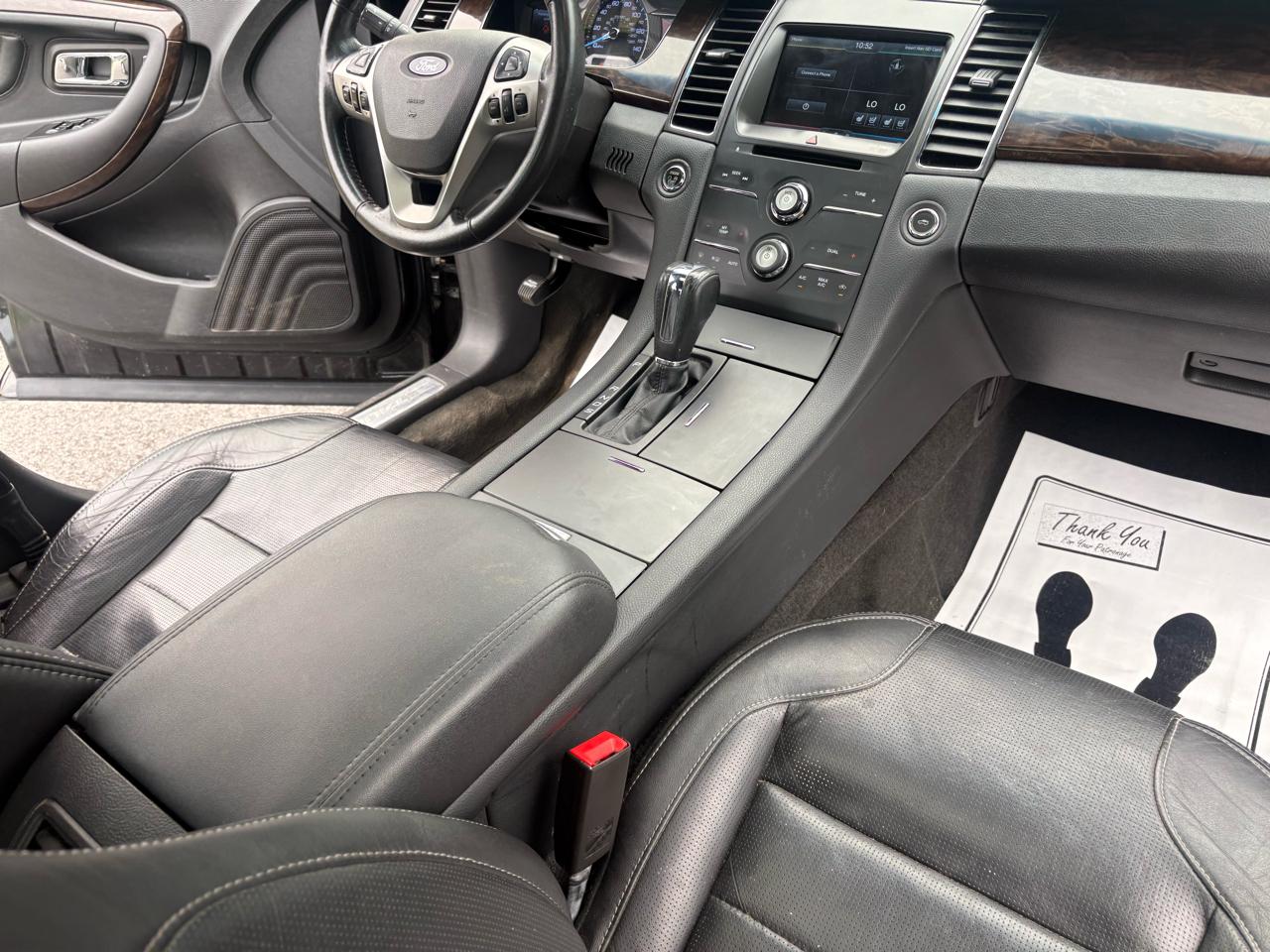 Ford Taurus Limited AWD 2015