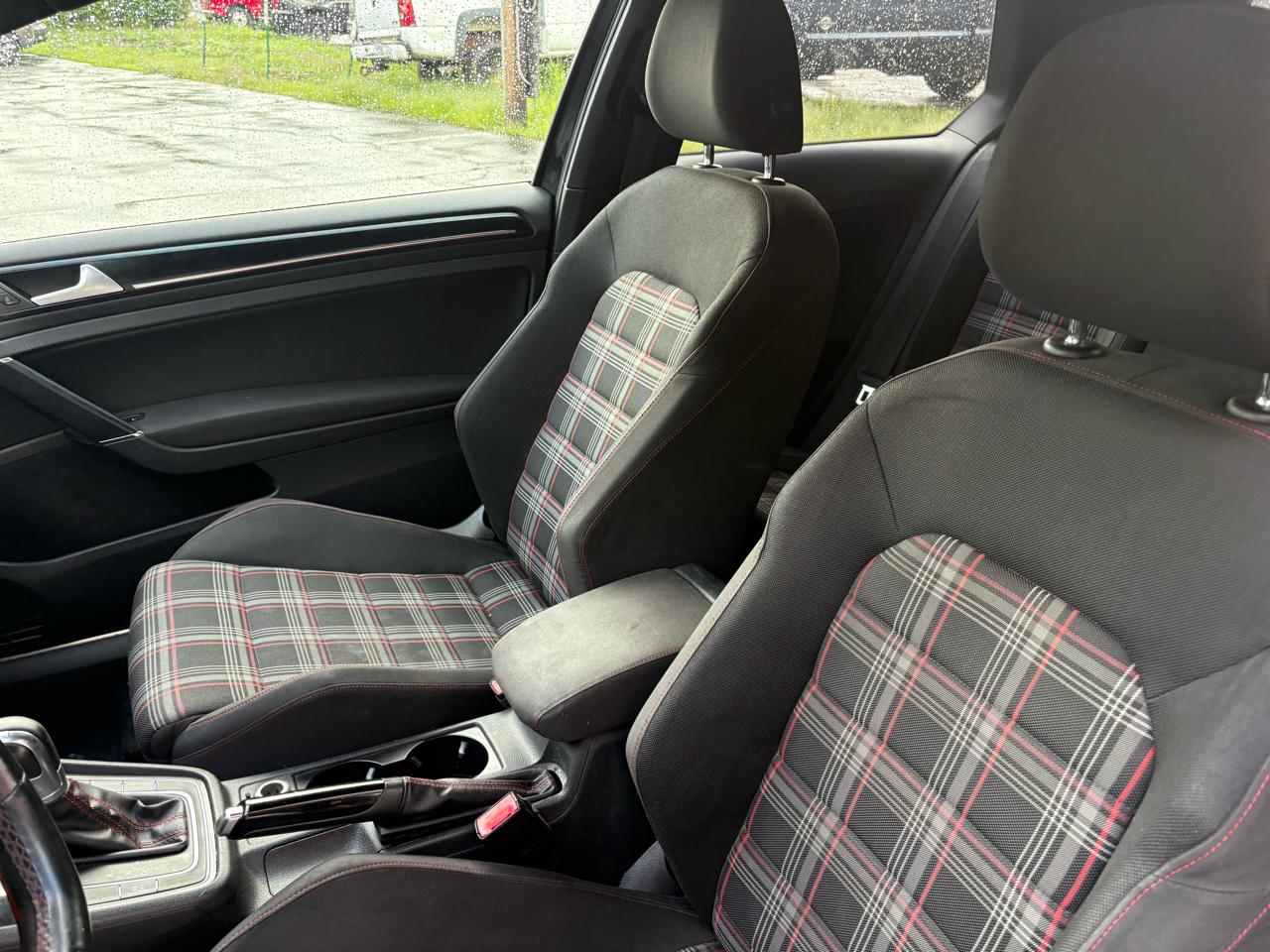 Volkswagen GTI S 6A 2-Door 2015