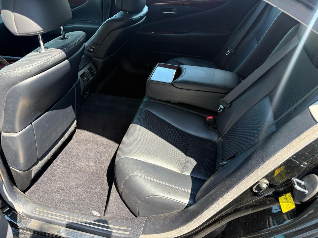 Lexus LS 460 L Luxury Sedan 2008