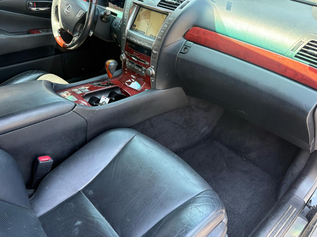 Lexus LS 460 L Luxury Sedan 2008