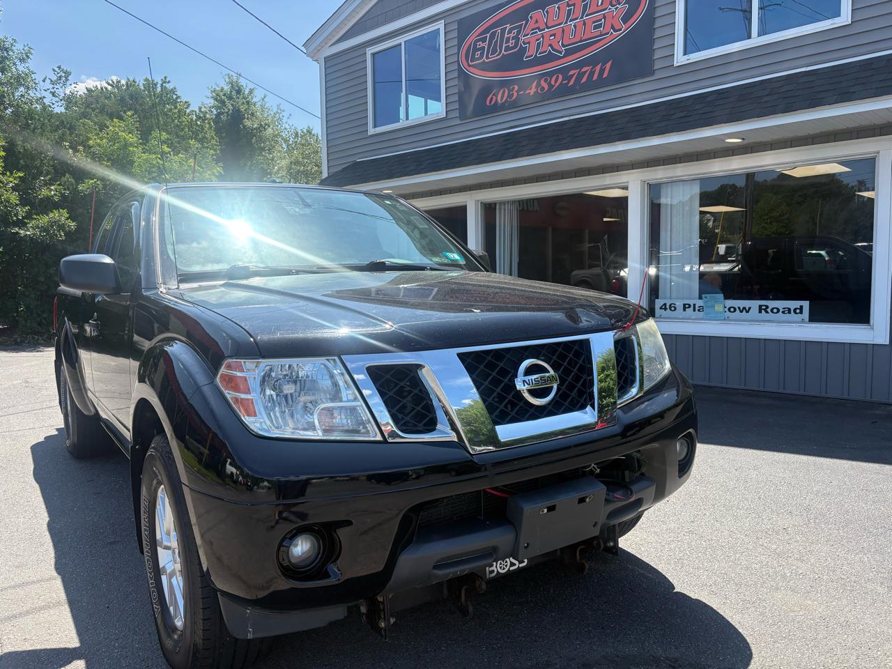 Nissan Frontier S Crew Cab 6MT 4WD 2014