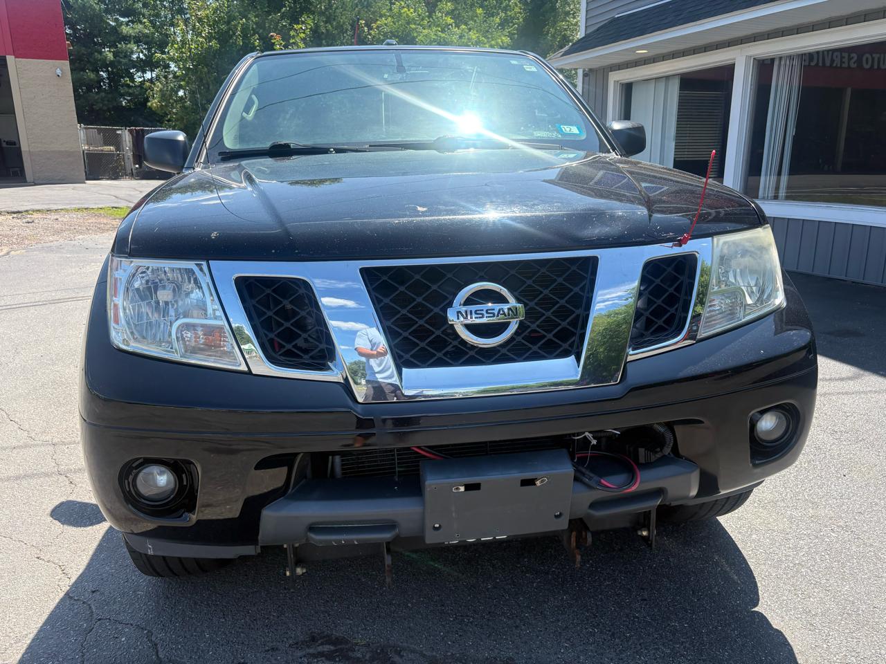 Nissan Frontier S Crew Cab 6MT 4WD 2014