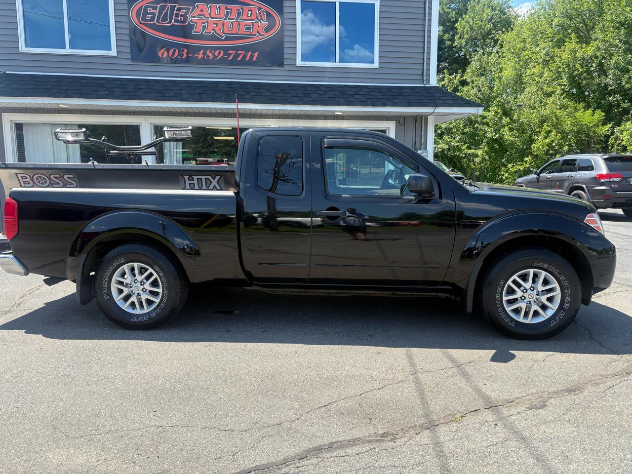 Nissan Frontier S Crew Cab 6MT 4WD 2014