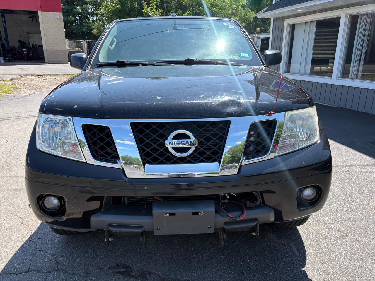 Nissan Frontier S Crew Cab 6MT 4WD 2014