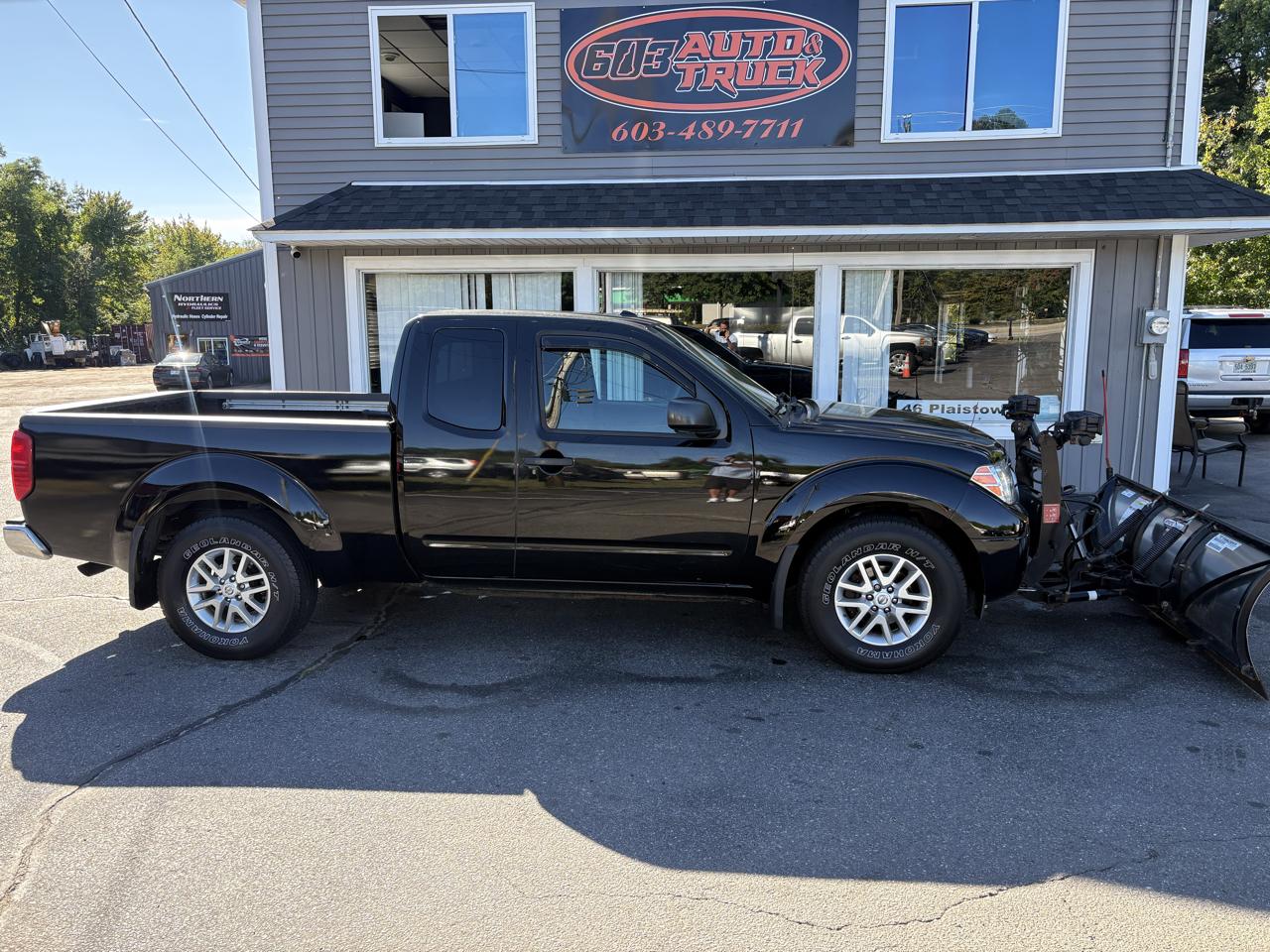 Nissan Frontier S Crew Cab 6MT 4WD 2014