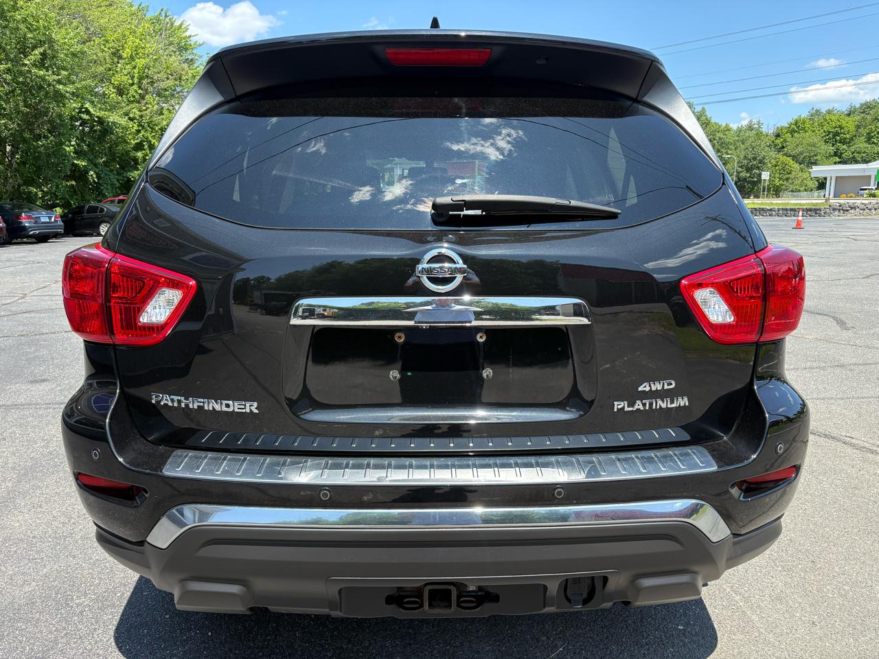 Nissan Pathfinder Platinum 4WD 2020