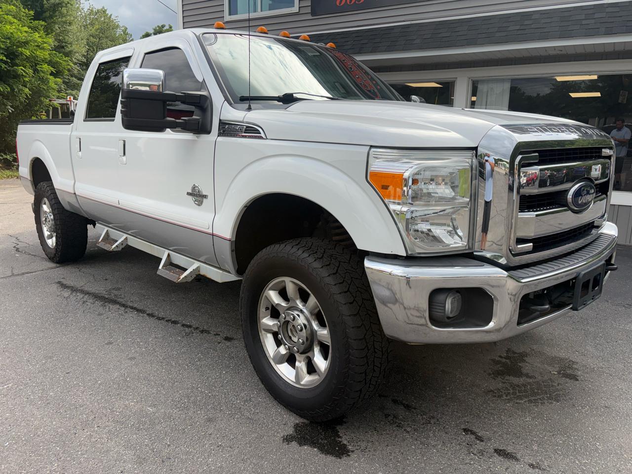 Ford F-350 SD Lariat Crew Cab 4WD 2015