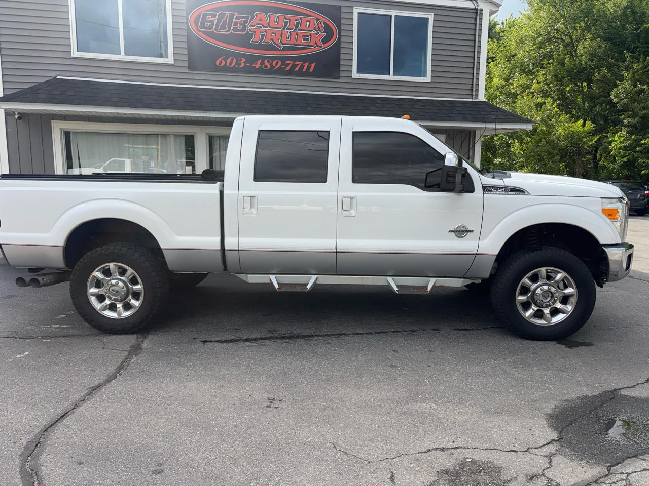 Ford F-350 SD Lariat Crew Cab 4WD 2015