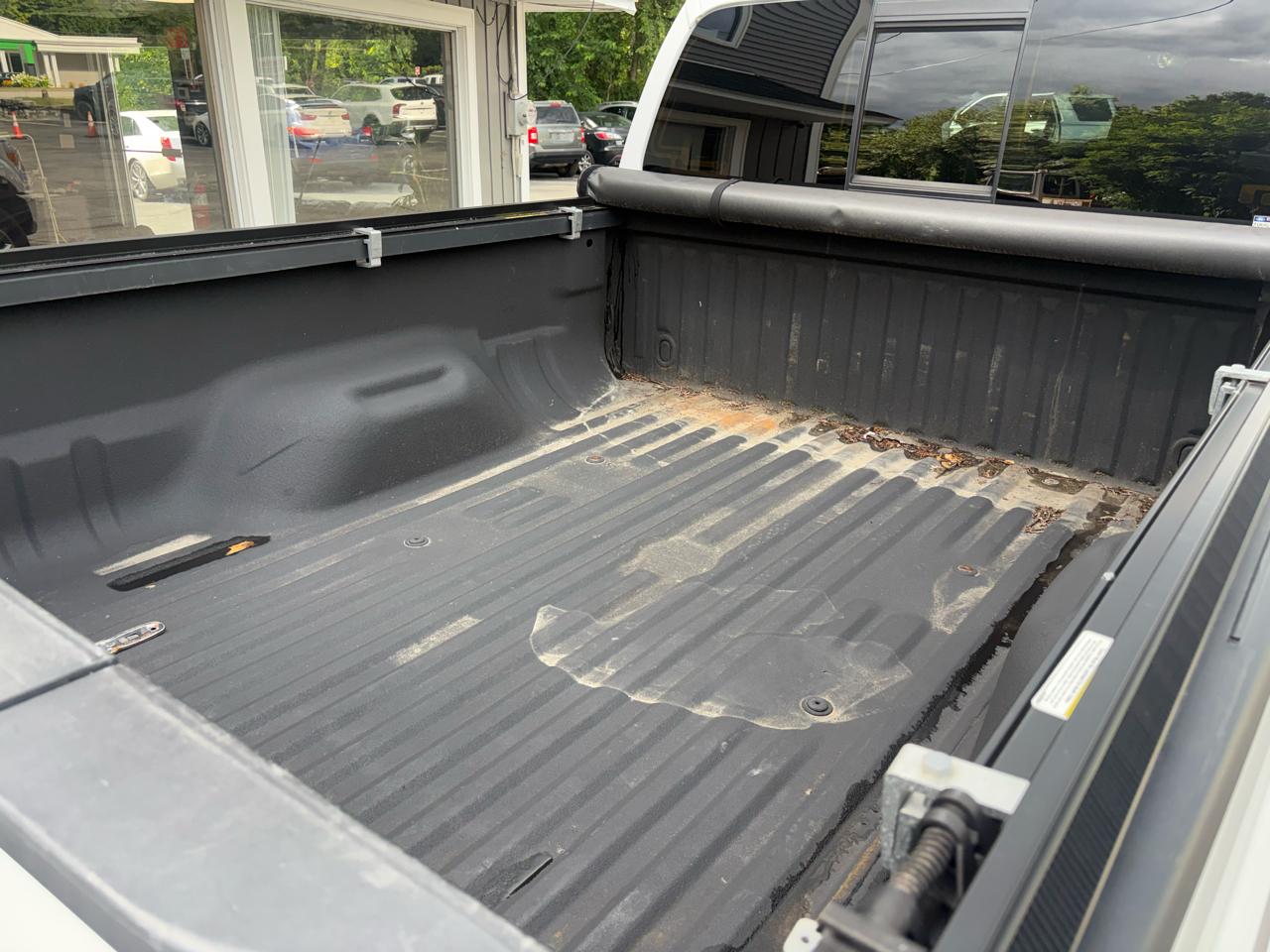 Ford F-350 SD Lariat Crew Cab 4WD 2015