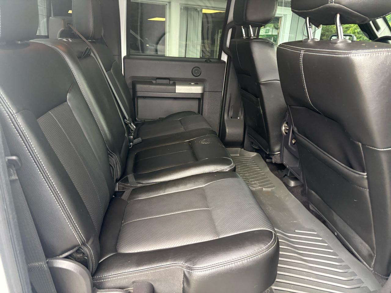 Ford F-350 SD Lariat Crew Cab 4WD 2015