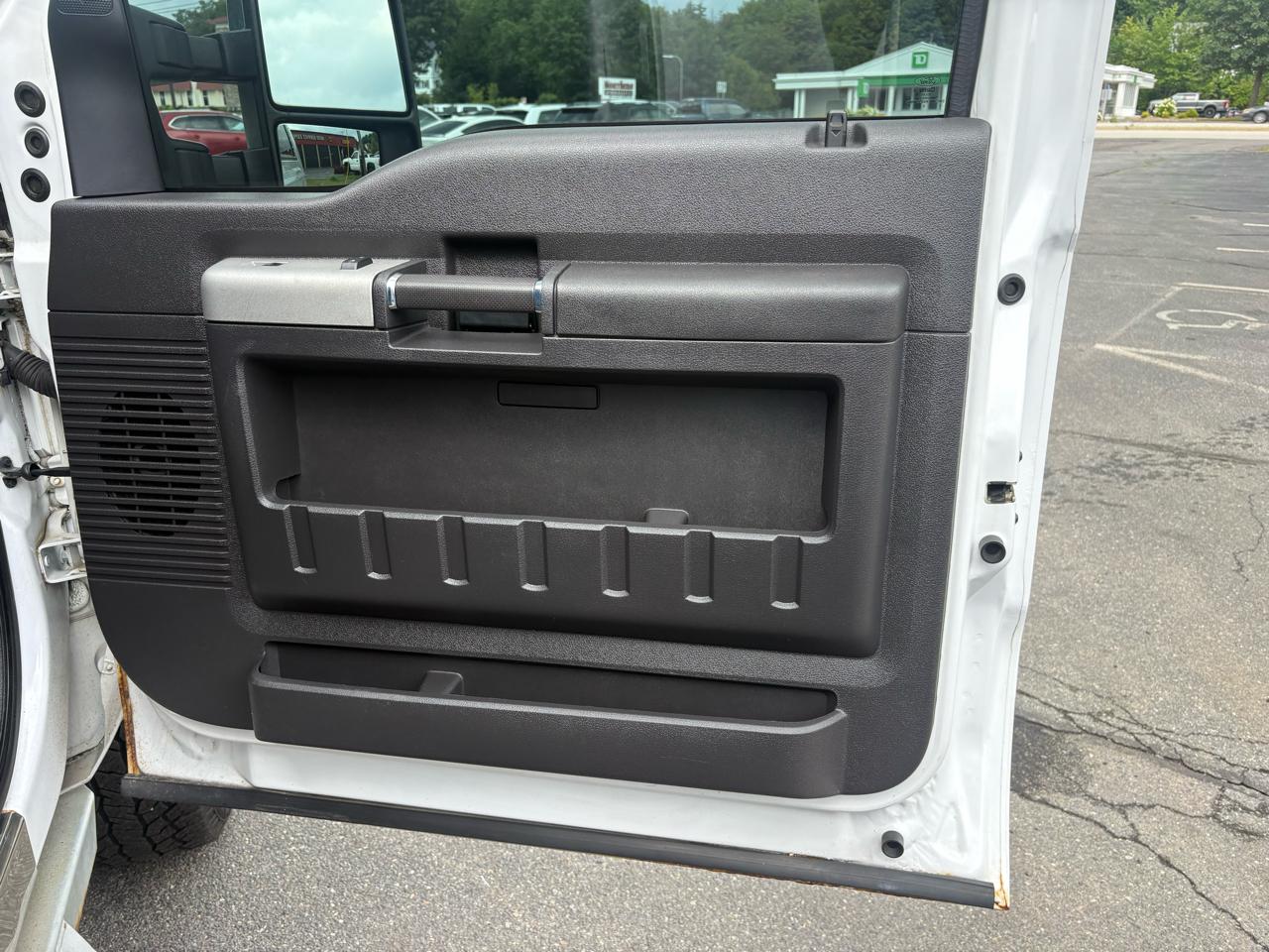 Ford F-350 SD Lariat Crew Cab 4WD 2015