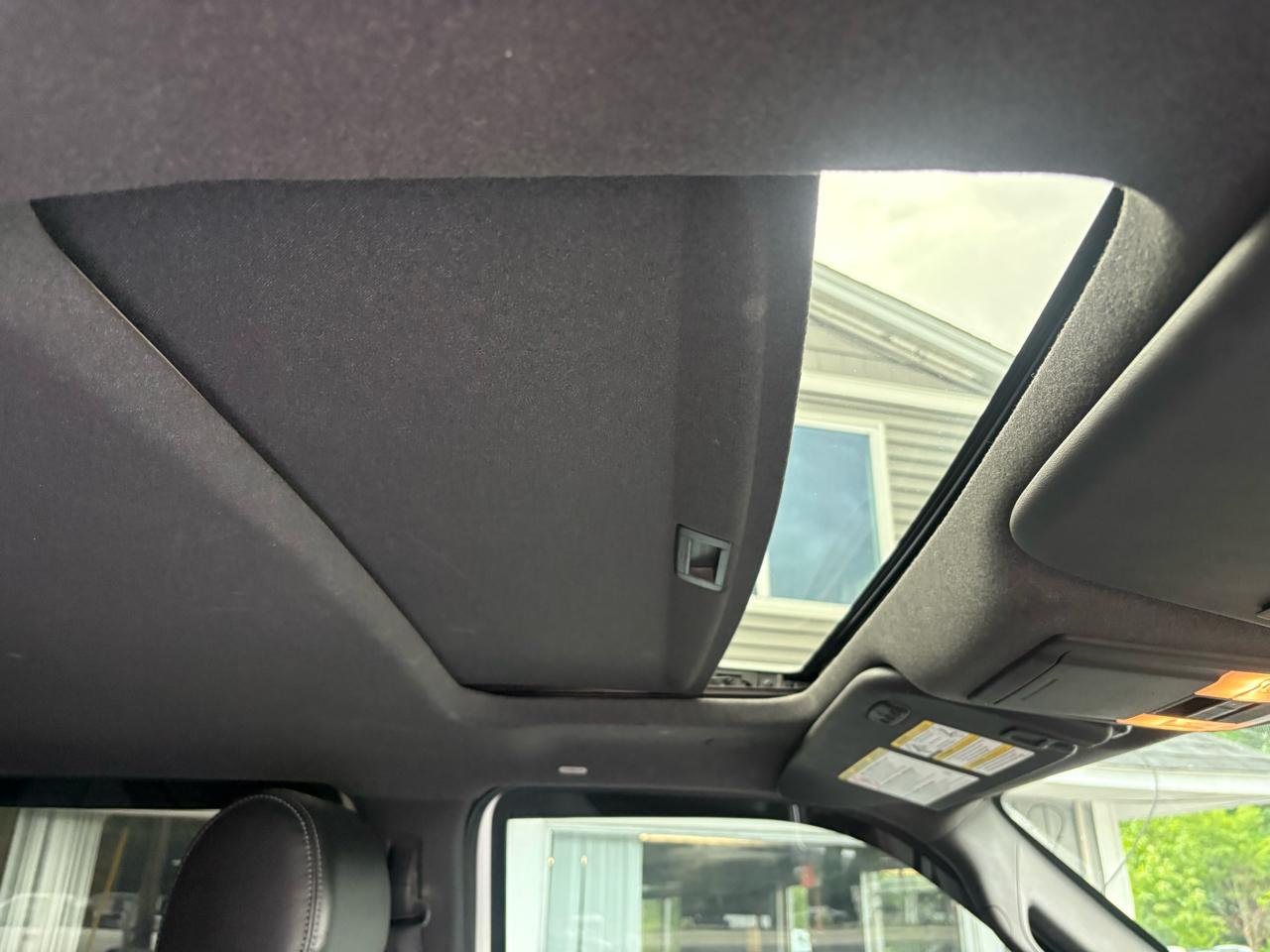 Ford F-350 SD Lariat Crew Cab 4WD 2015