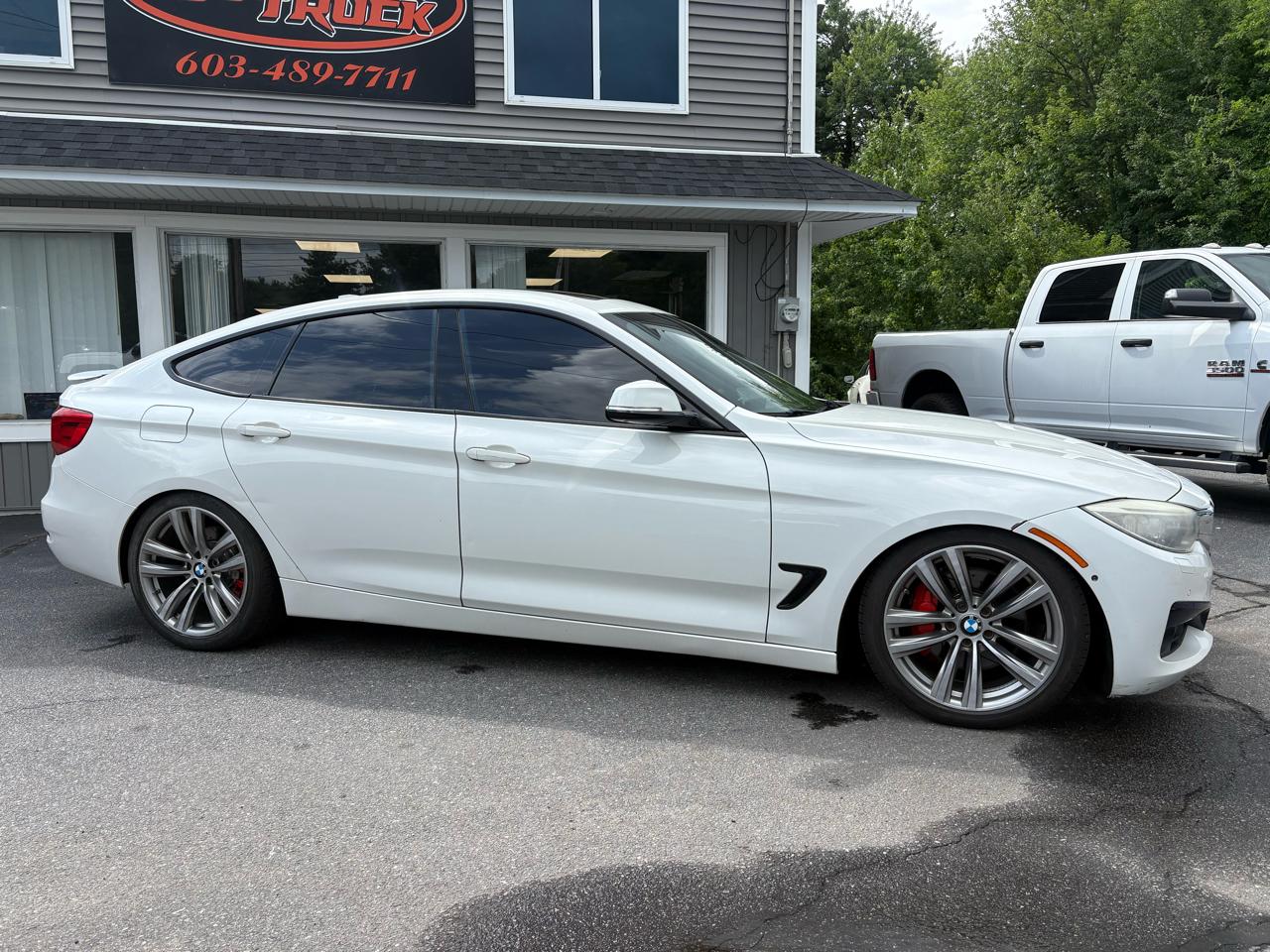 BMW 3-Series Gran Turismo 335i xDrive 2016