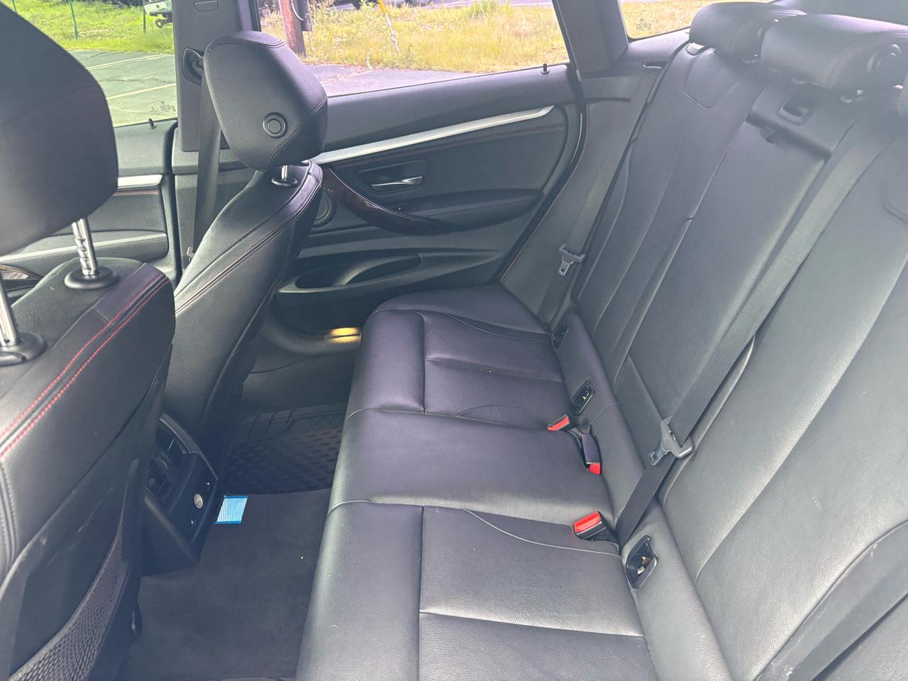 BMW 3-Series Gran Turismo 335i xDrive 2016