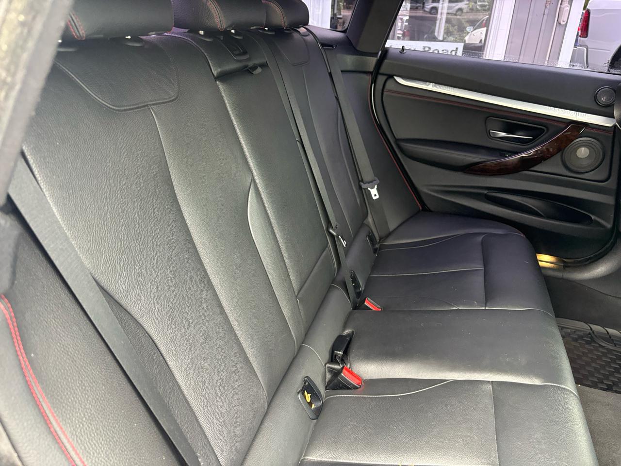 BMW 3-Series Gran Turismo 335i xDrive 2016