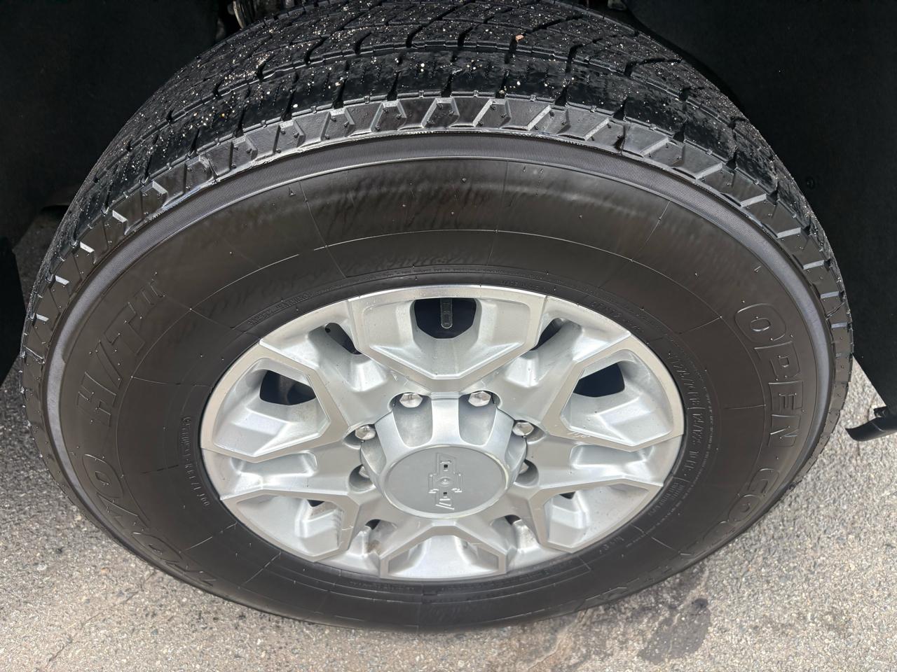Chevrolet Silverado 2500HD LT Crew Cab Short Bed 4WD 2024