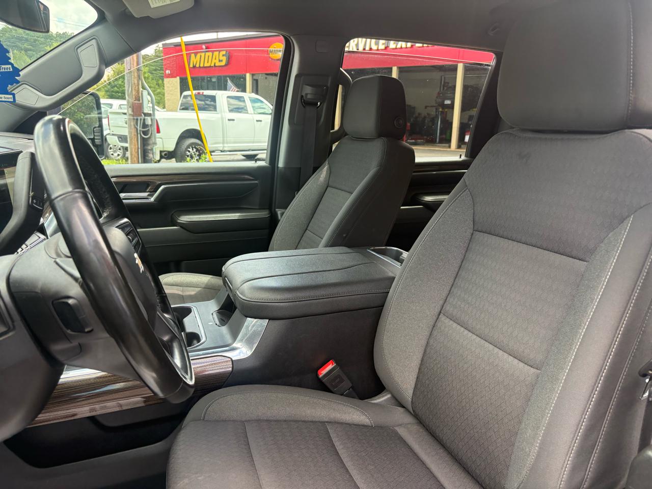 Chevrolet Silverado 2500HD LT Crew Cab Short Bed 4WD 2024