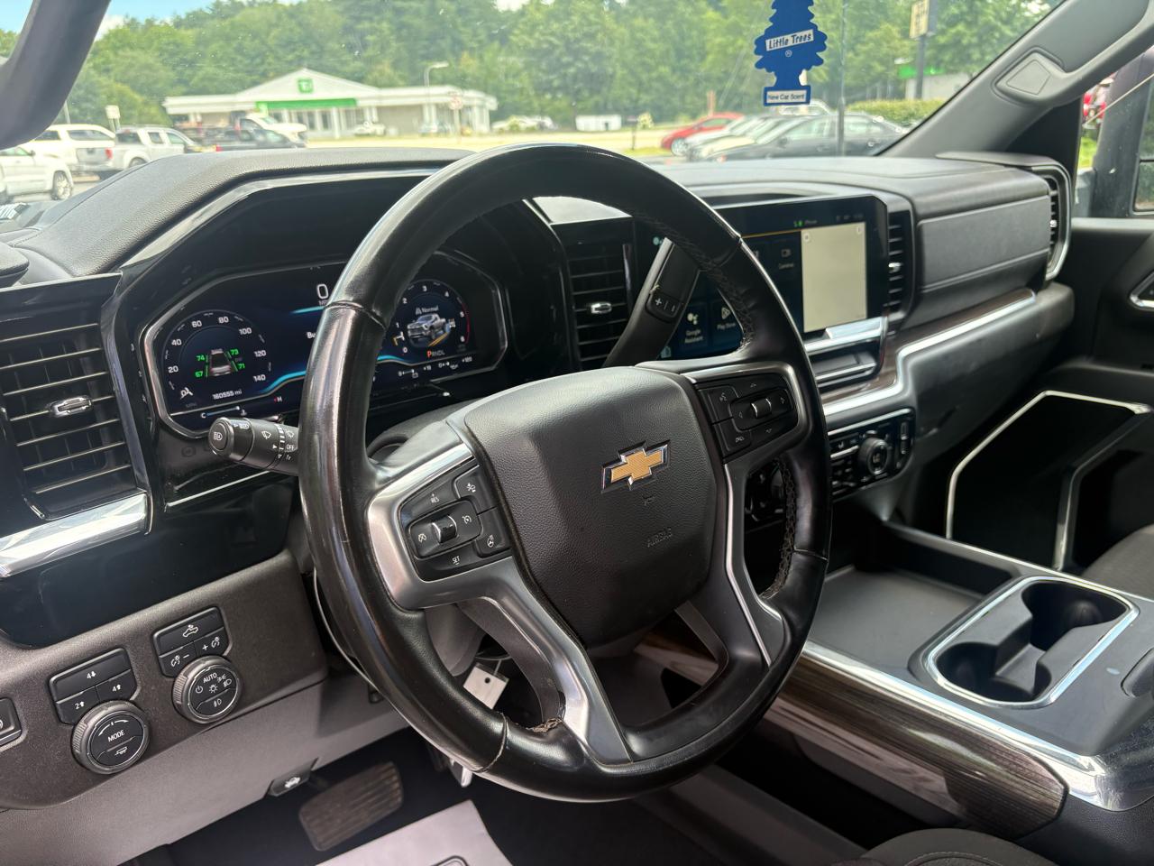 Chevrolet Silverado 2500HD LT Crew Cab Short Bed 4WD 2024