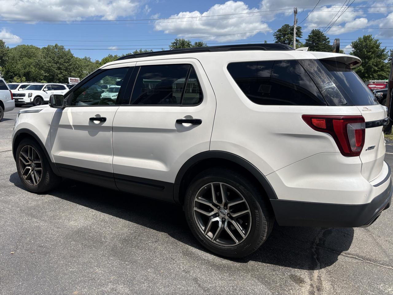 Ford Explorer Sport 4WD 2017