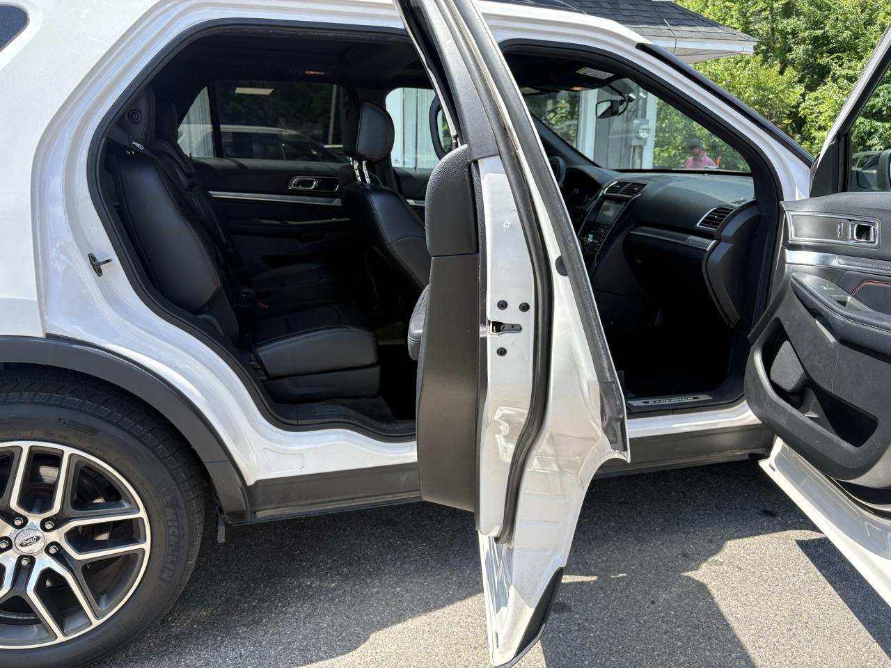Ford Explorer Sport 4WD 2017