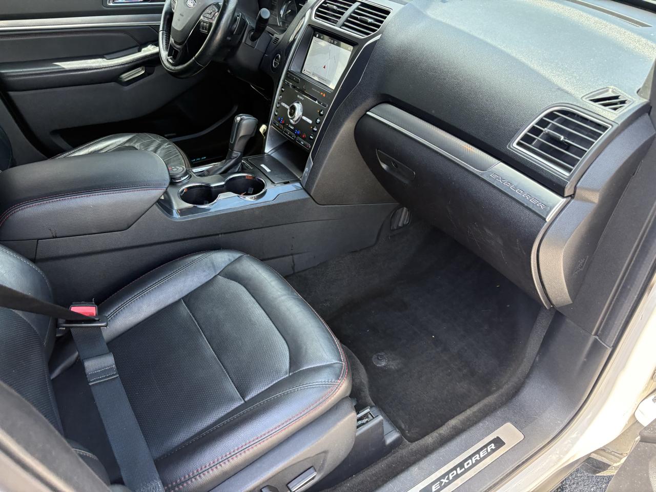 Ford Explorer Sport 4WD 2017