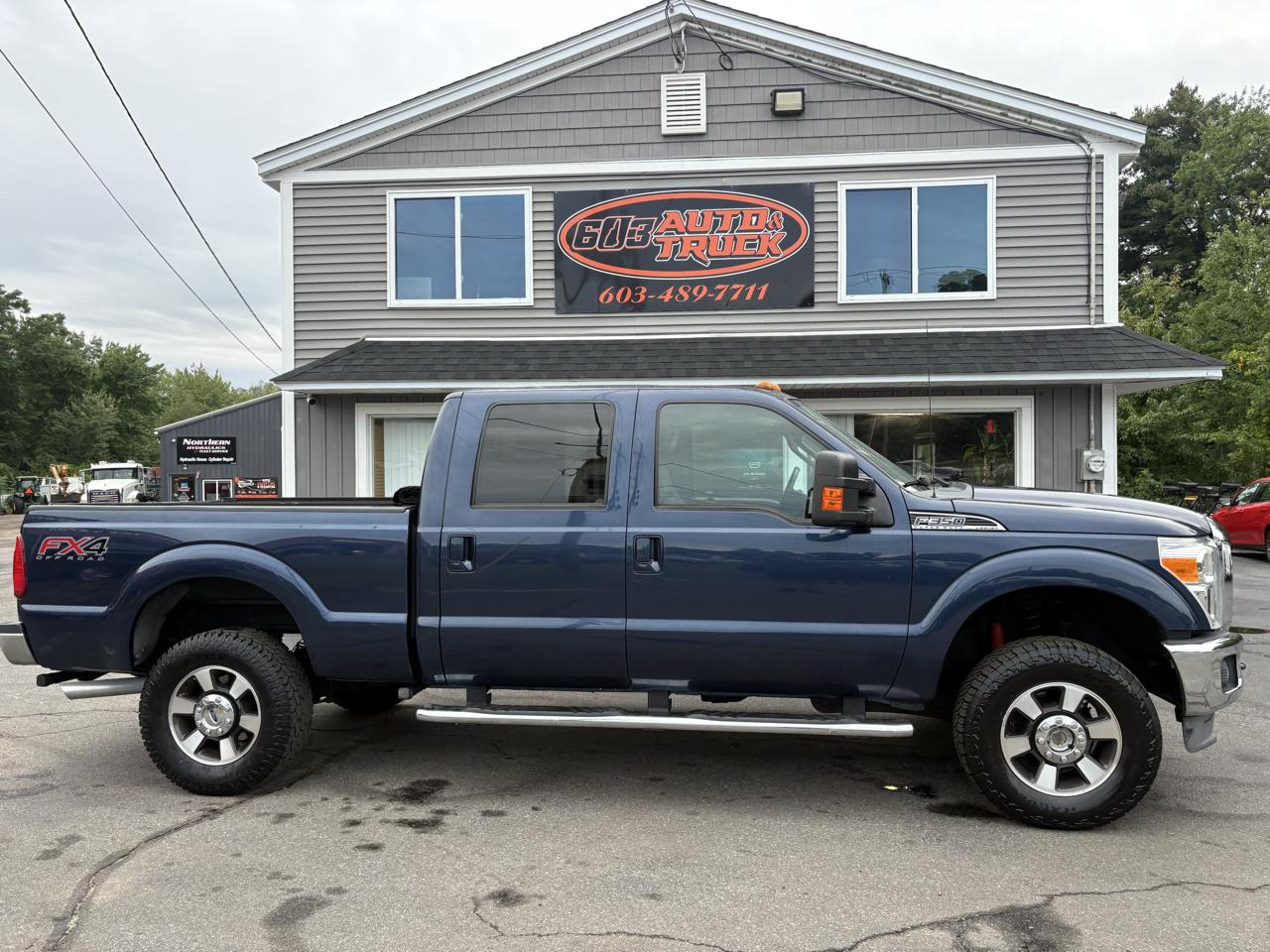 2014 Ford F-350 SD Lariat Crew Cab Short Bed 4WD