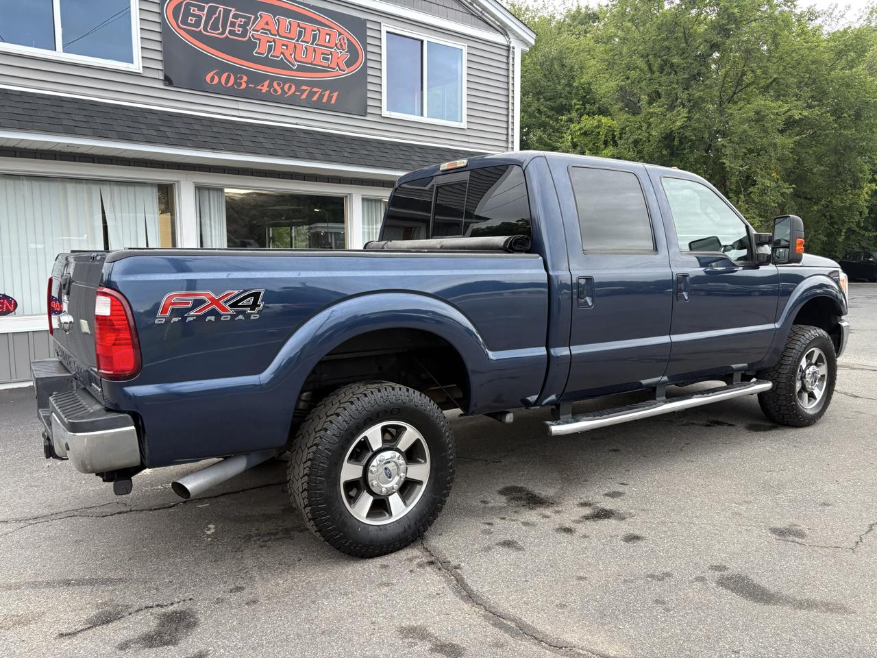 Ford F-350 SD Lariat Crew Cab Short Bed 4WD 2014