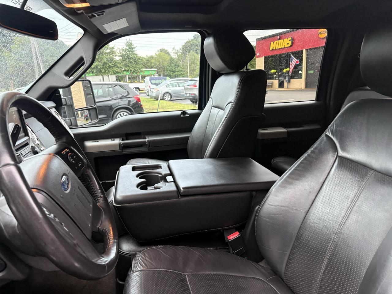 Ford F-350 SD Lariat Crew Cab Short Bed 4WD 2014
